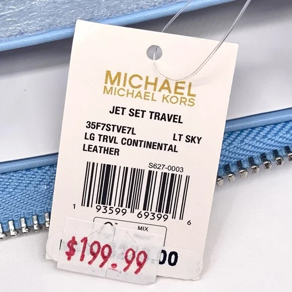 MICHAEL KORS Mirella Medium Ombré Logo Tote Bag and Continental Wallet Set - Picture 11 of 12